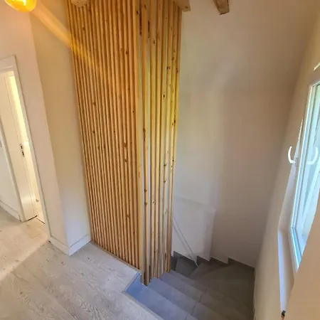 Private With Swimming Pool M&e *